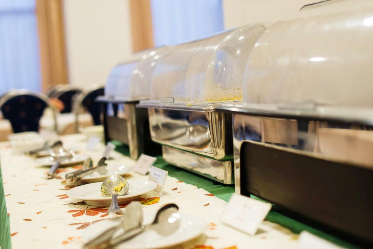 Hotel Patriot Vranov nad Toplou Bagian luar foto